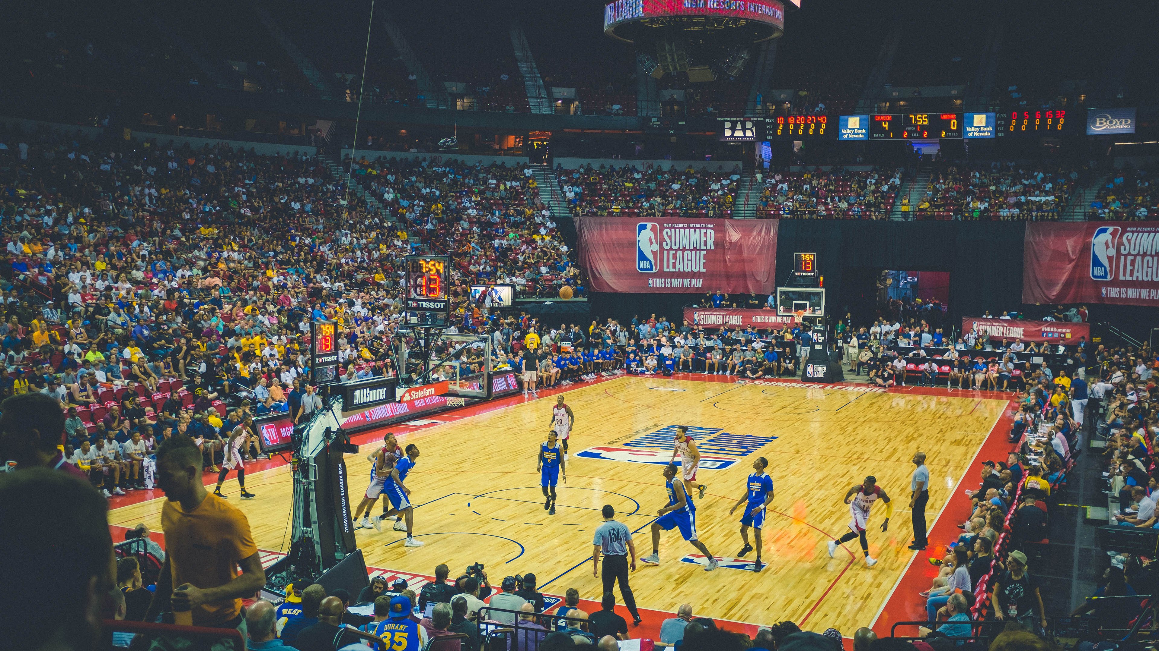 开云体育入口-德里赫特，大舞台的征服者与中国逆转瑞士的启示