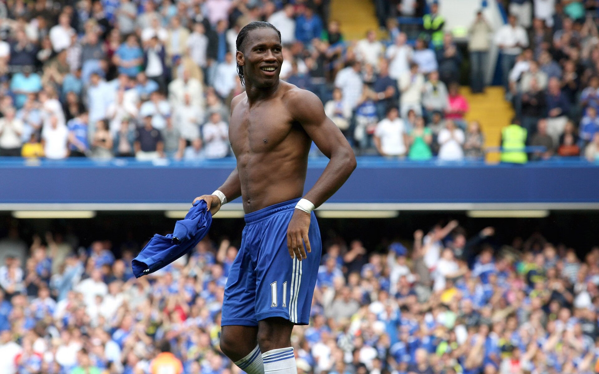 爵士硬仗取胜掘金，乔治在F1新赛季揭幕战接管比赛